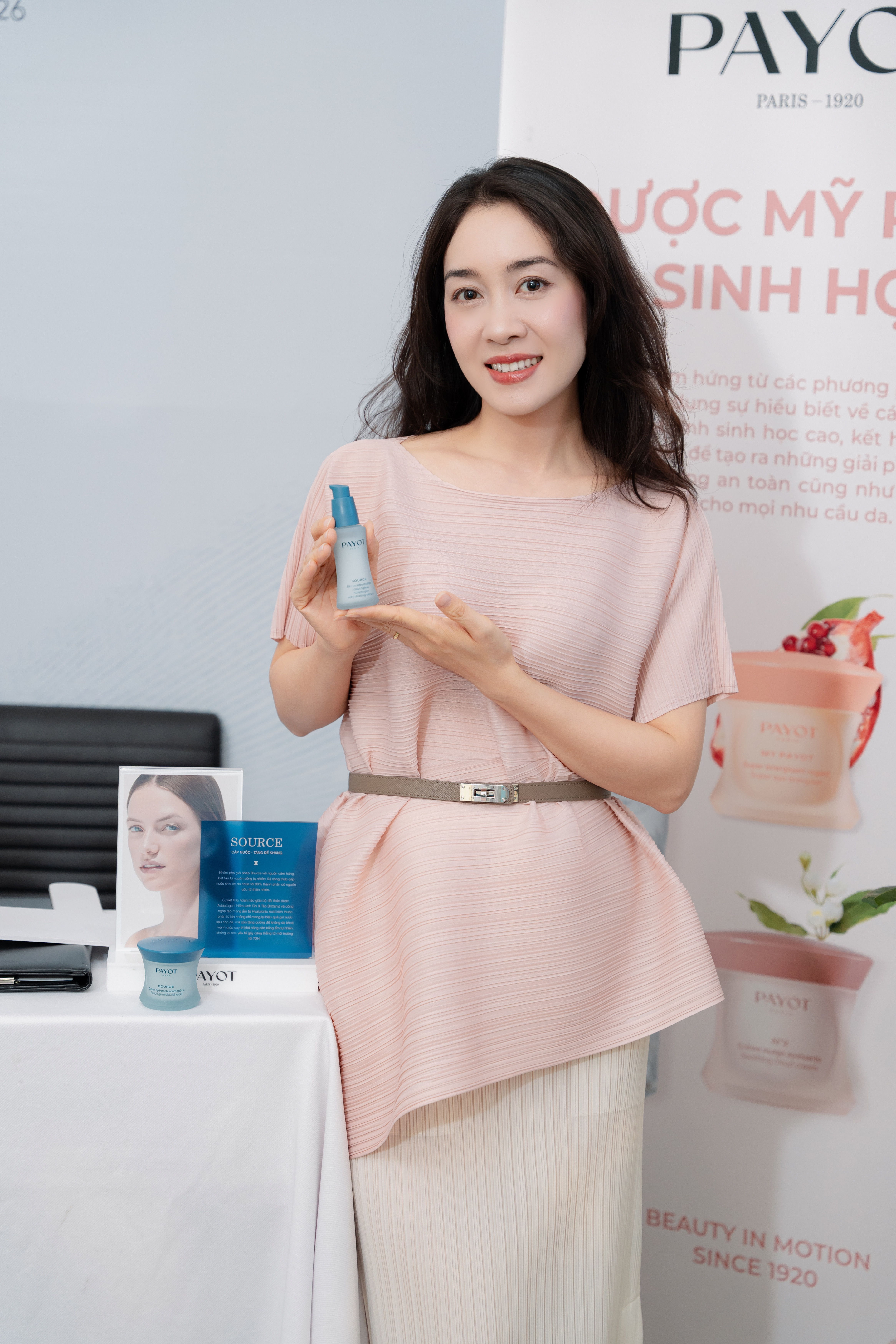 Người phụ nữ xinh đẹp